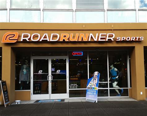 road runner sports fake shoes|road runner sports locations.